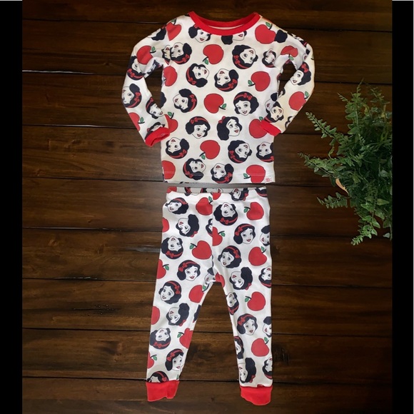 GAP Other - GAP x DISNEY SNOW WHITE PJ’S PAJAMAS 2PC TOP PANTS